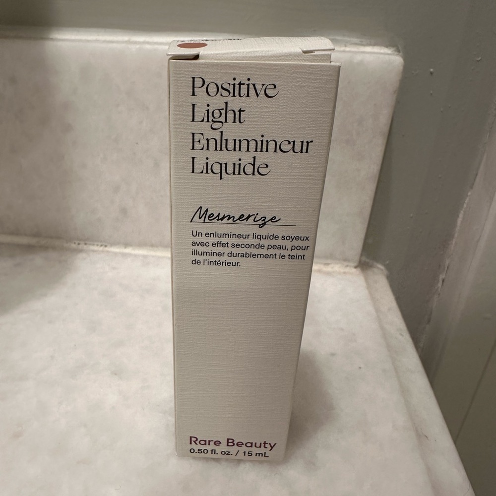 Rare Beauty Positive Light Liquid Highlighter